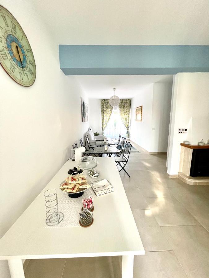 B&B Marconi ริกาดี ภายนอก รูปภาพ